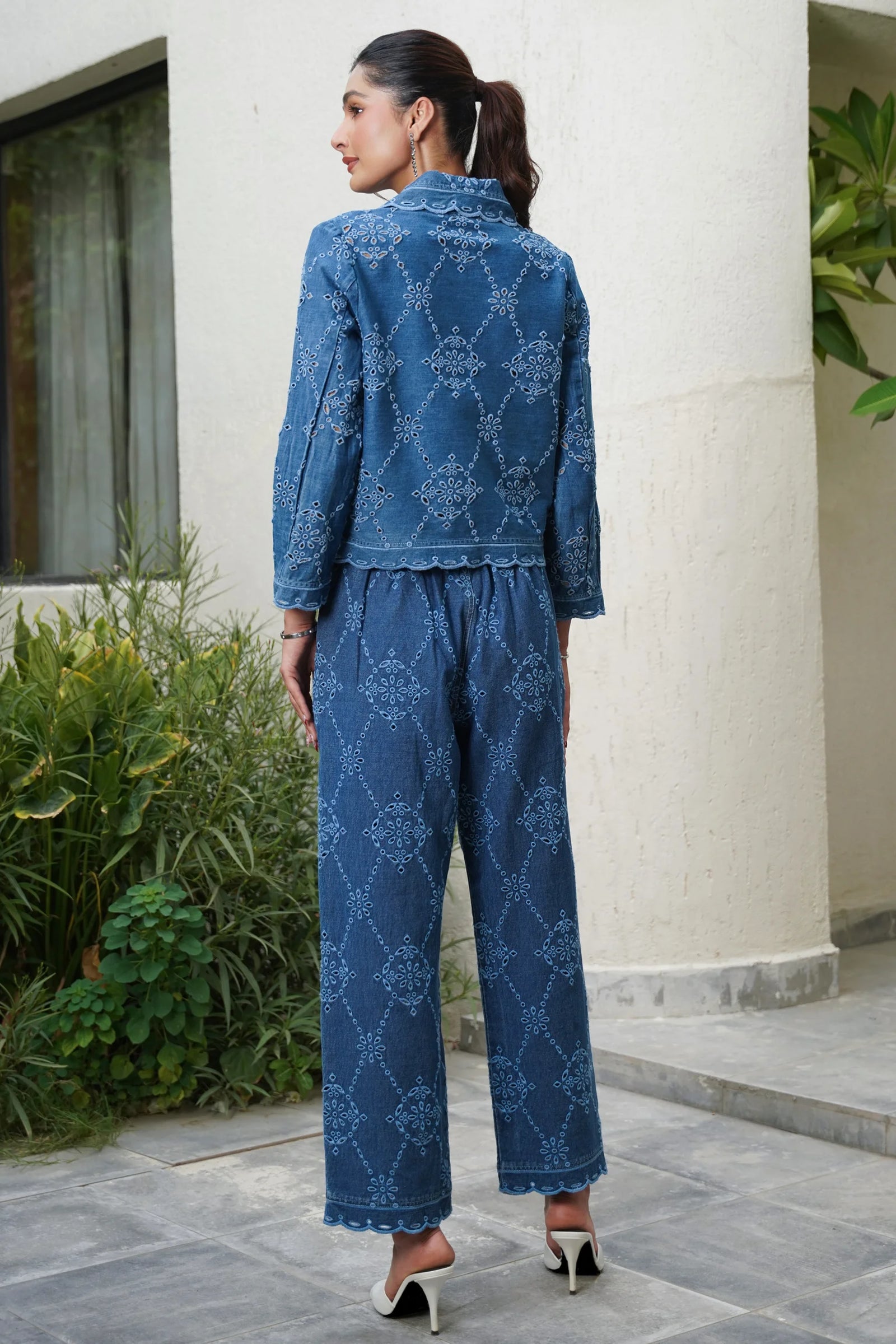 Ayra Pant