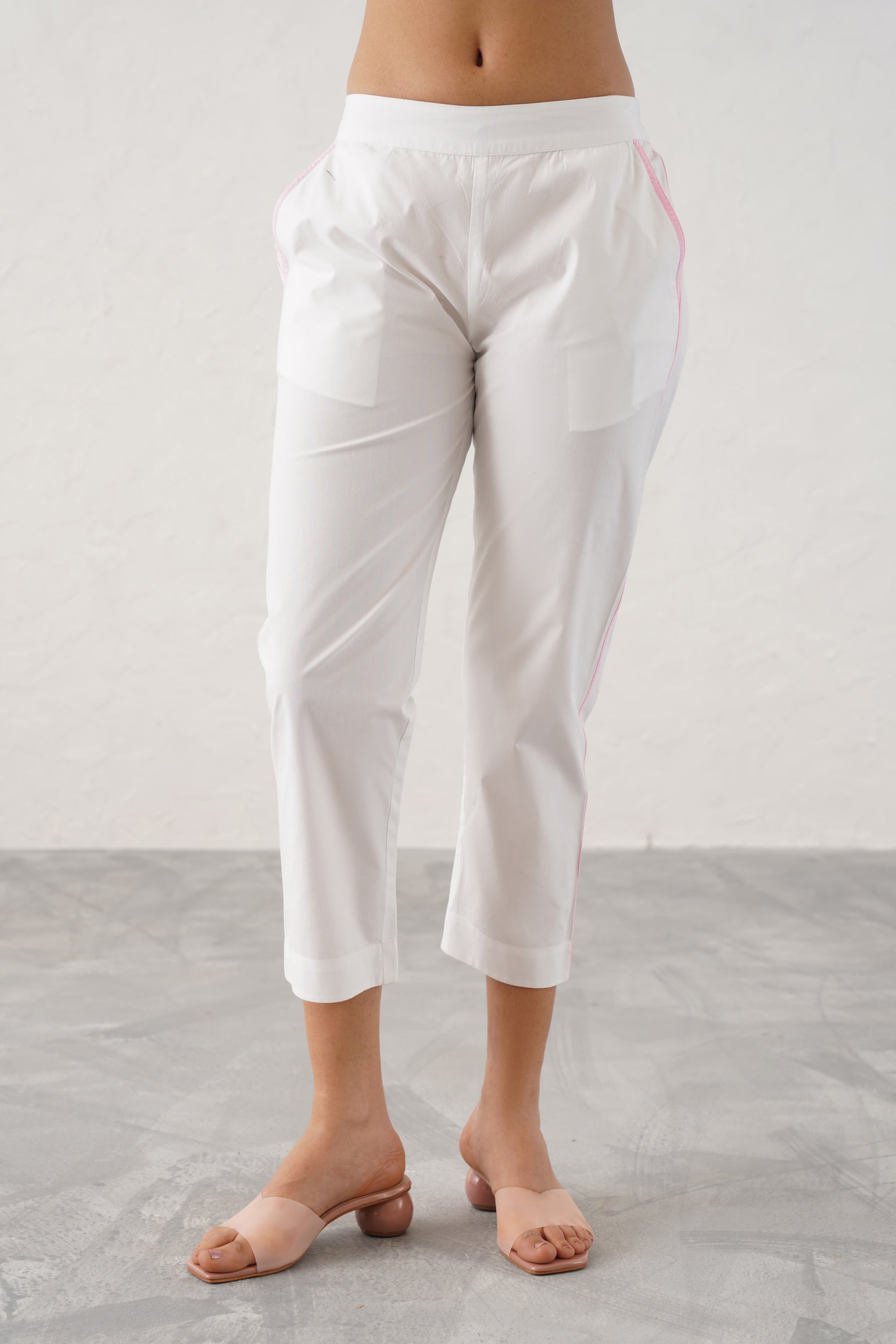 Sophia Embroidered Pant