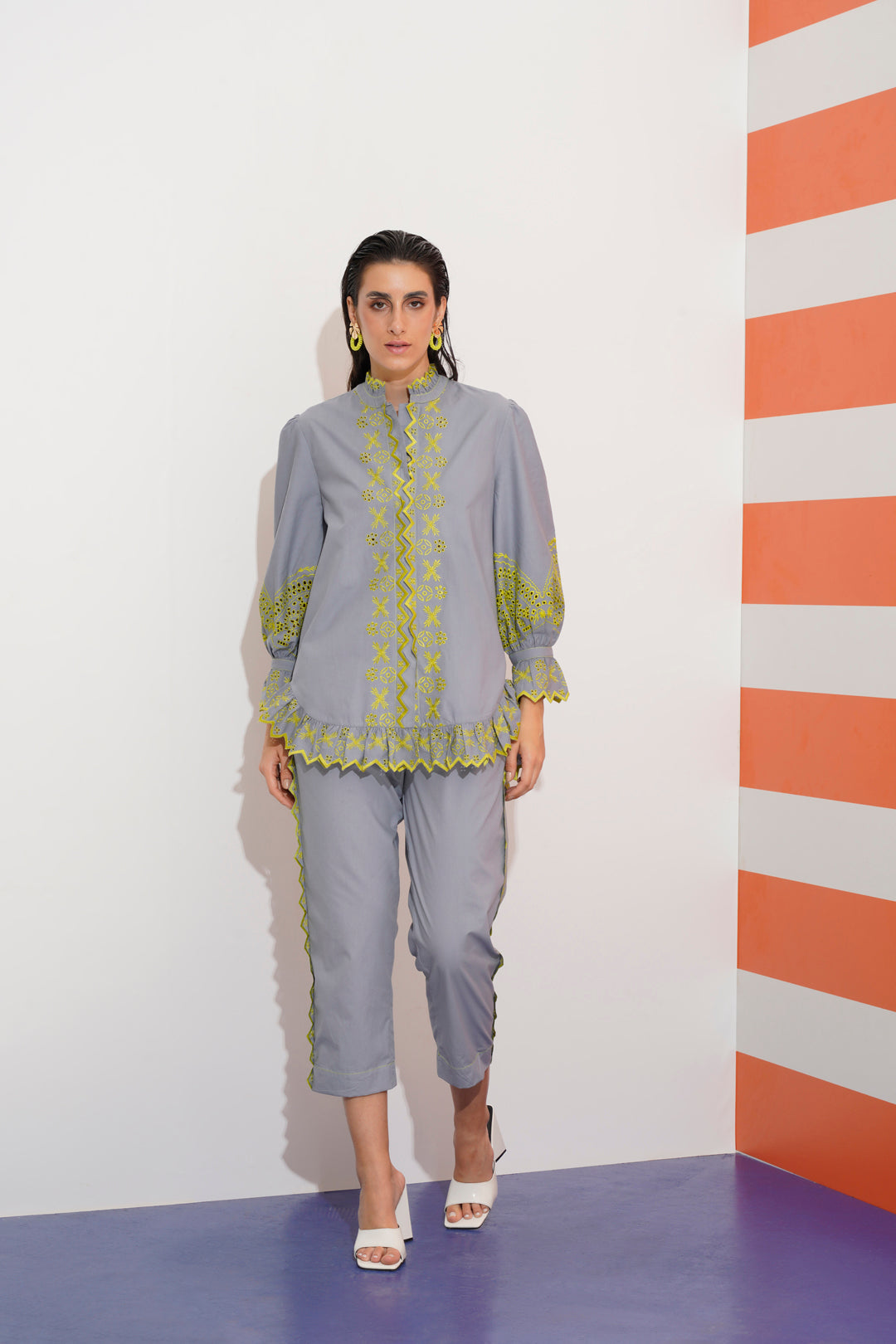 Daphne Embroidered Pant