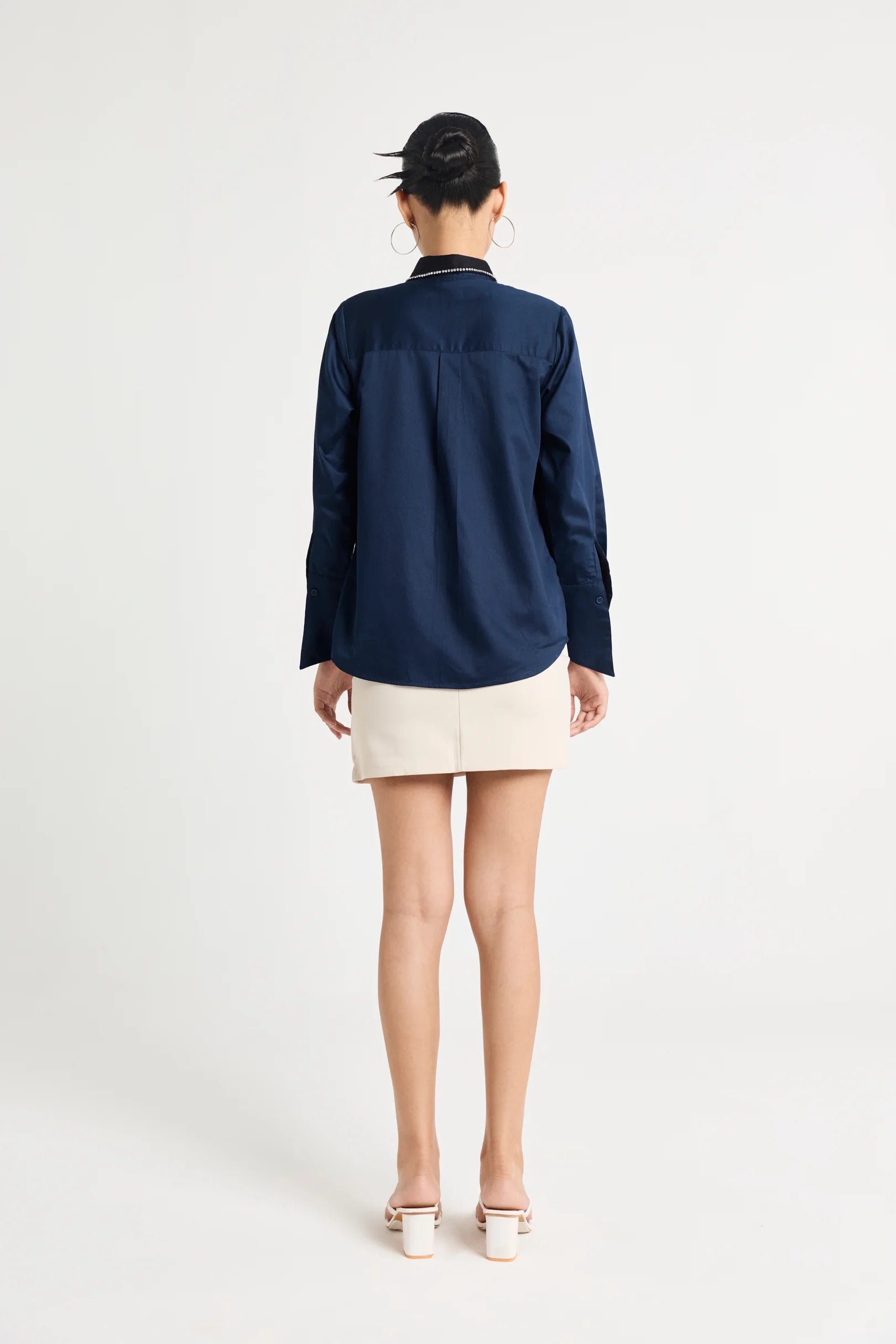 Millie_Shirt_Navy_4.webp